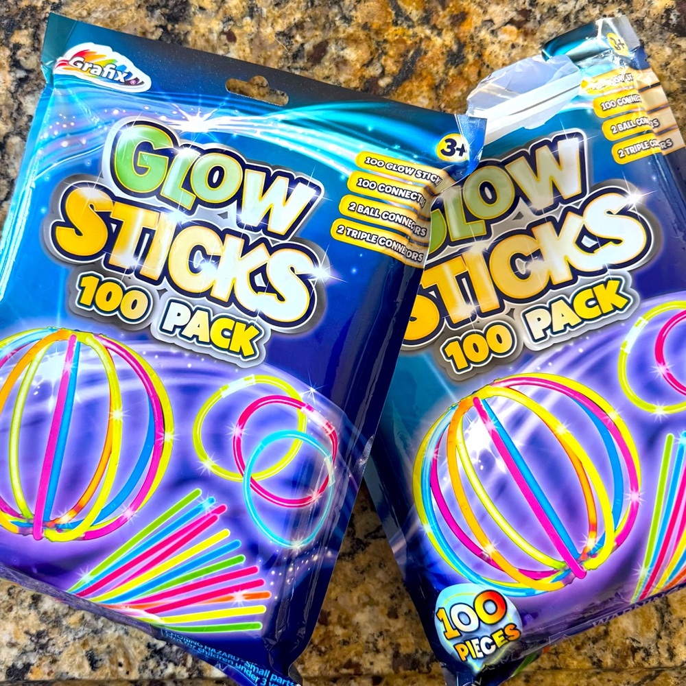 Set of two 100-Piece Glow Stick Sets